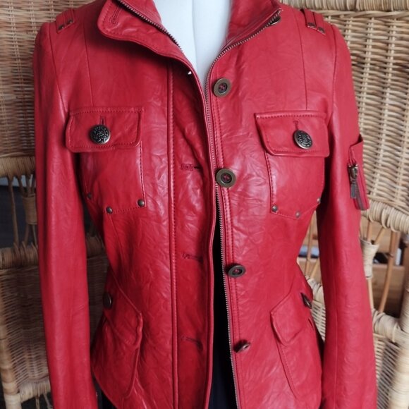 Danier Leather red jacket – XS (will fit S) - Picture 3 of 11